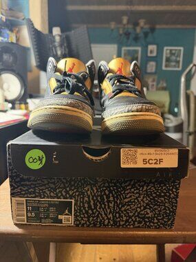 Air Jordan 3 Retro Black Cement Gold Women 11 - CK9246-067
